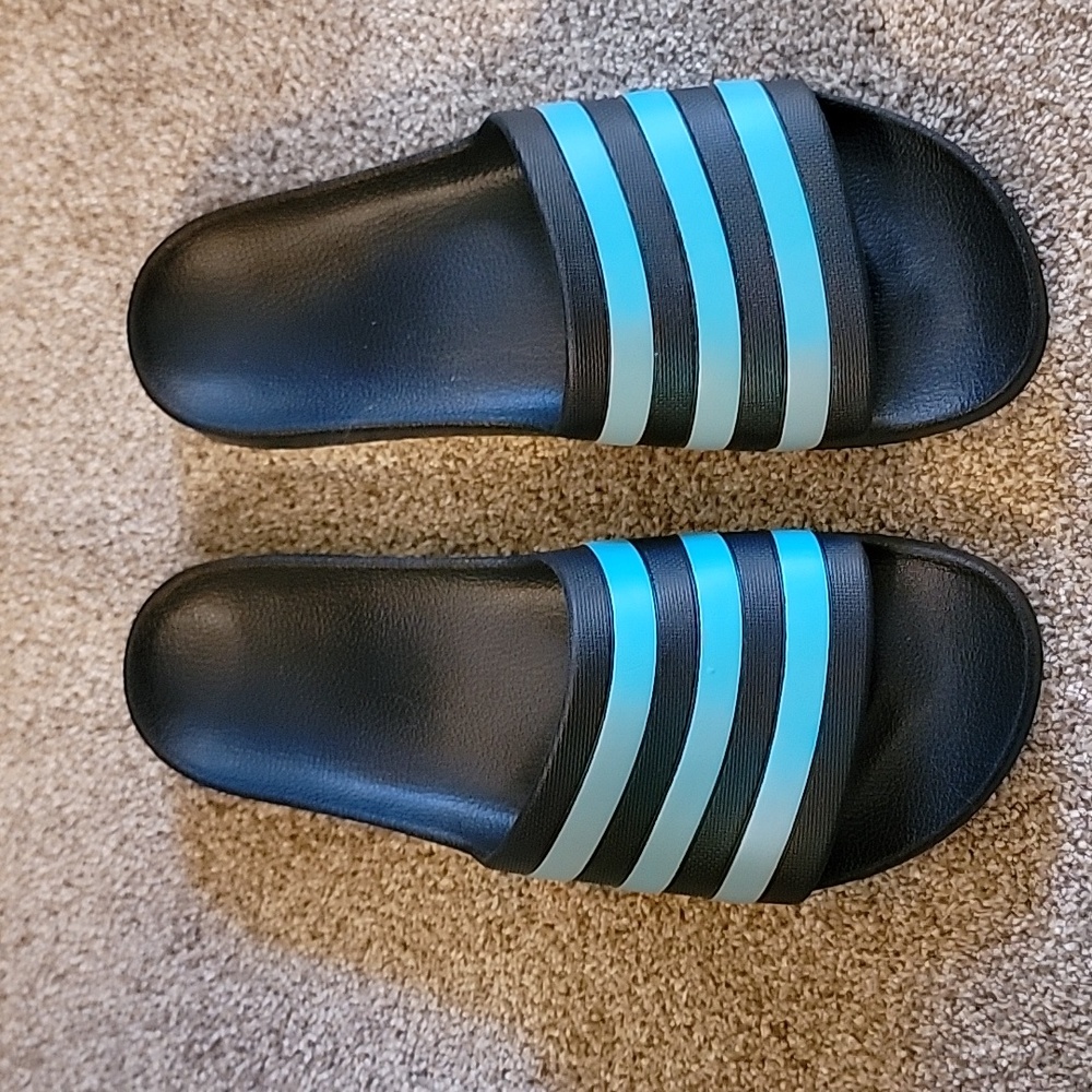 Mens Adidas sandals slides 11 NWOT